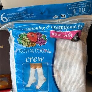 New 6 pack Fruit of the Loom Ladies White Crew Socks
